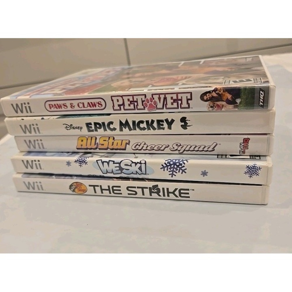 Nintendo Wii Game Lot Of 5